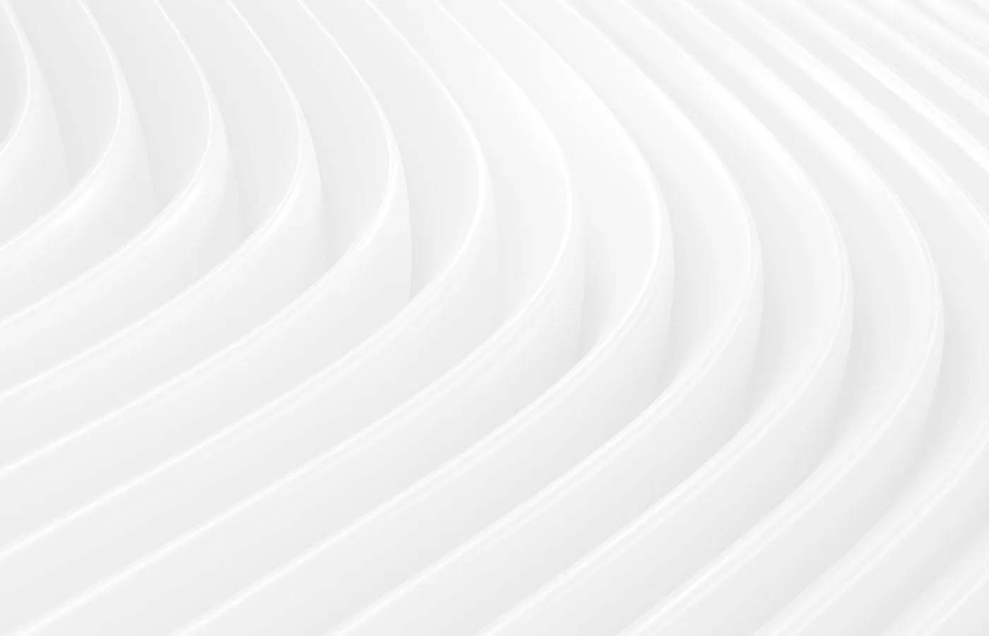 Eau calme avec reflets lumineux
